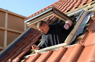 Pose de fenêtres de toit Velux à Gouloux